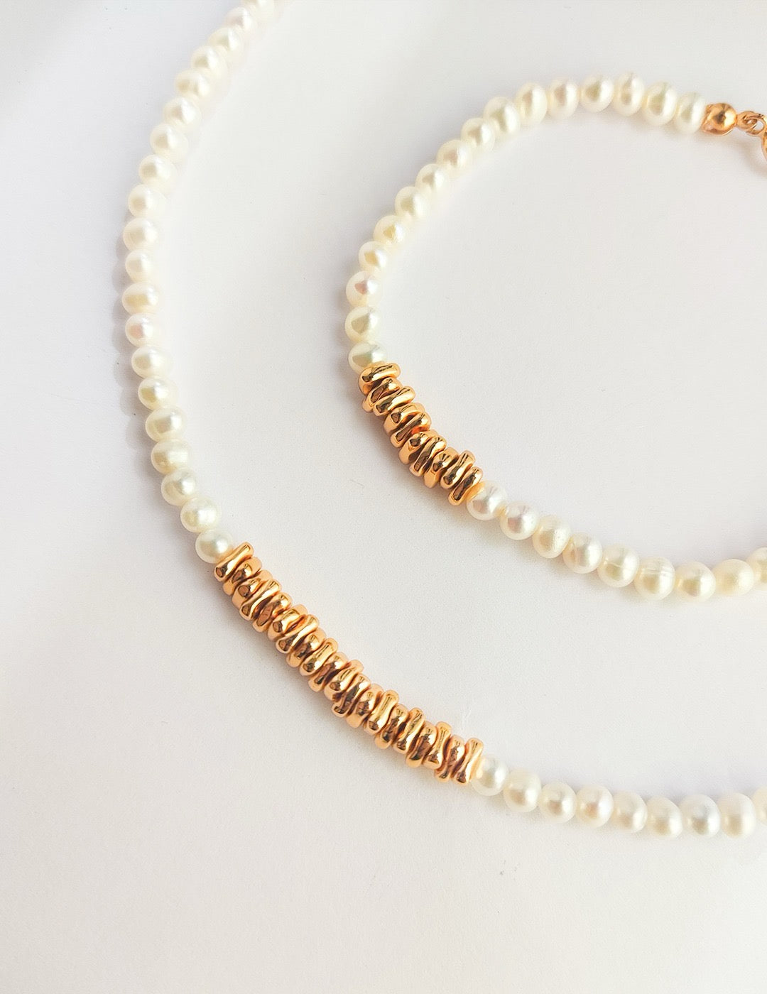 Eliza's Timeless Elegance Pearl Bracelet