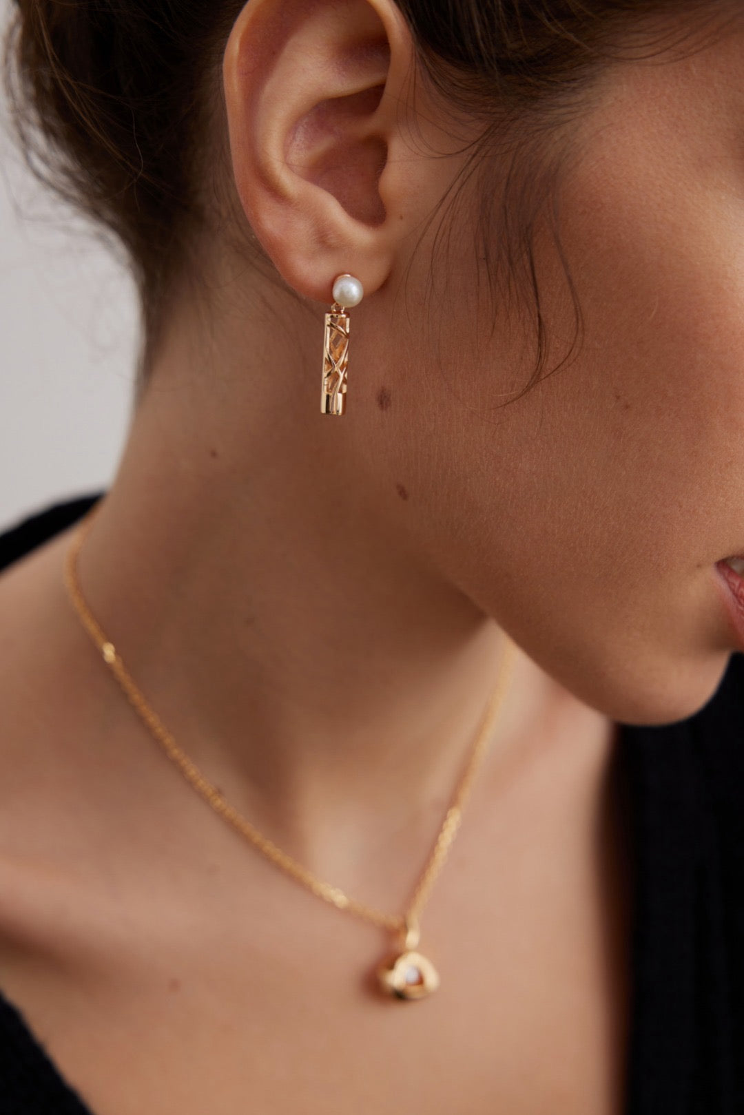 Vivienne Silver and Pearl Earring