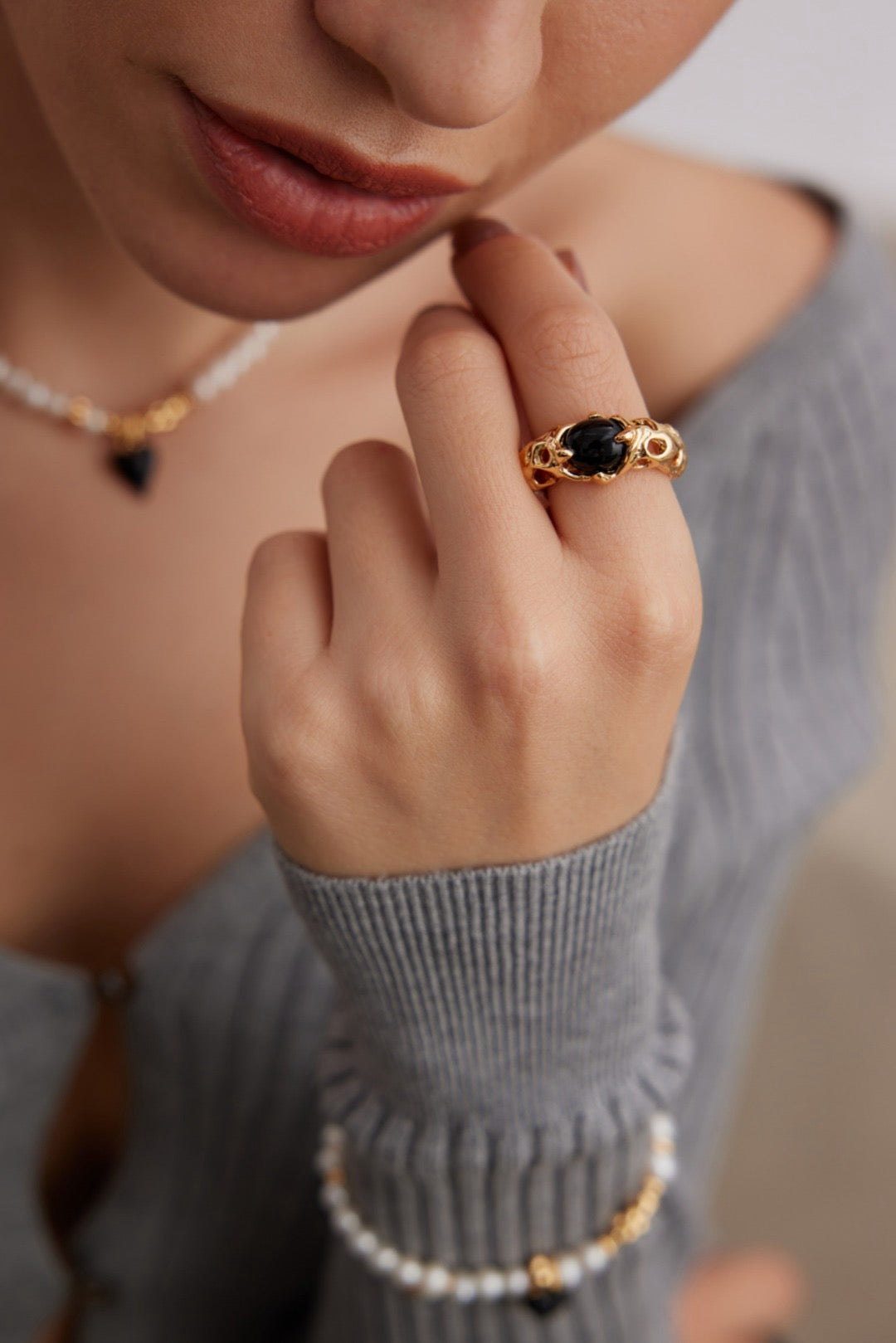 Noir Blace Agate Ring