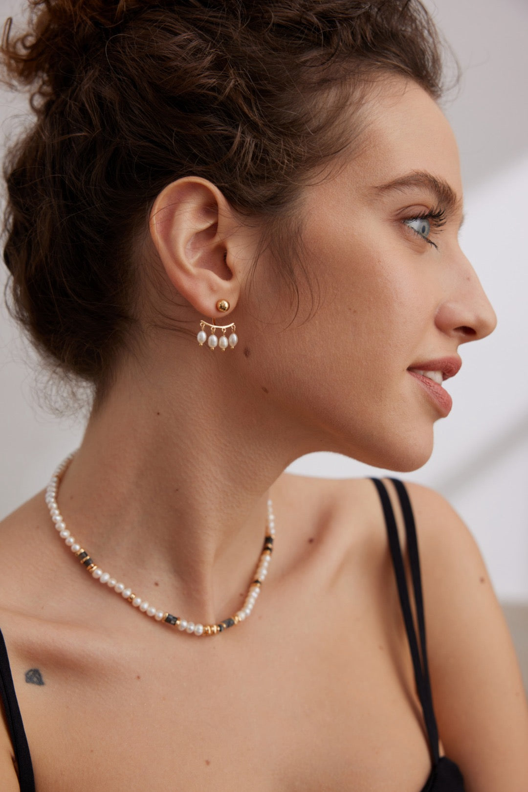 Roman Sunlight Pearl Earrings