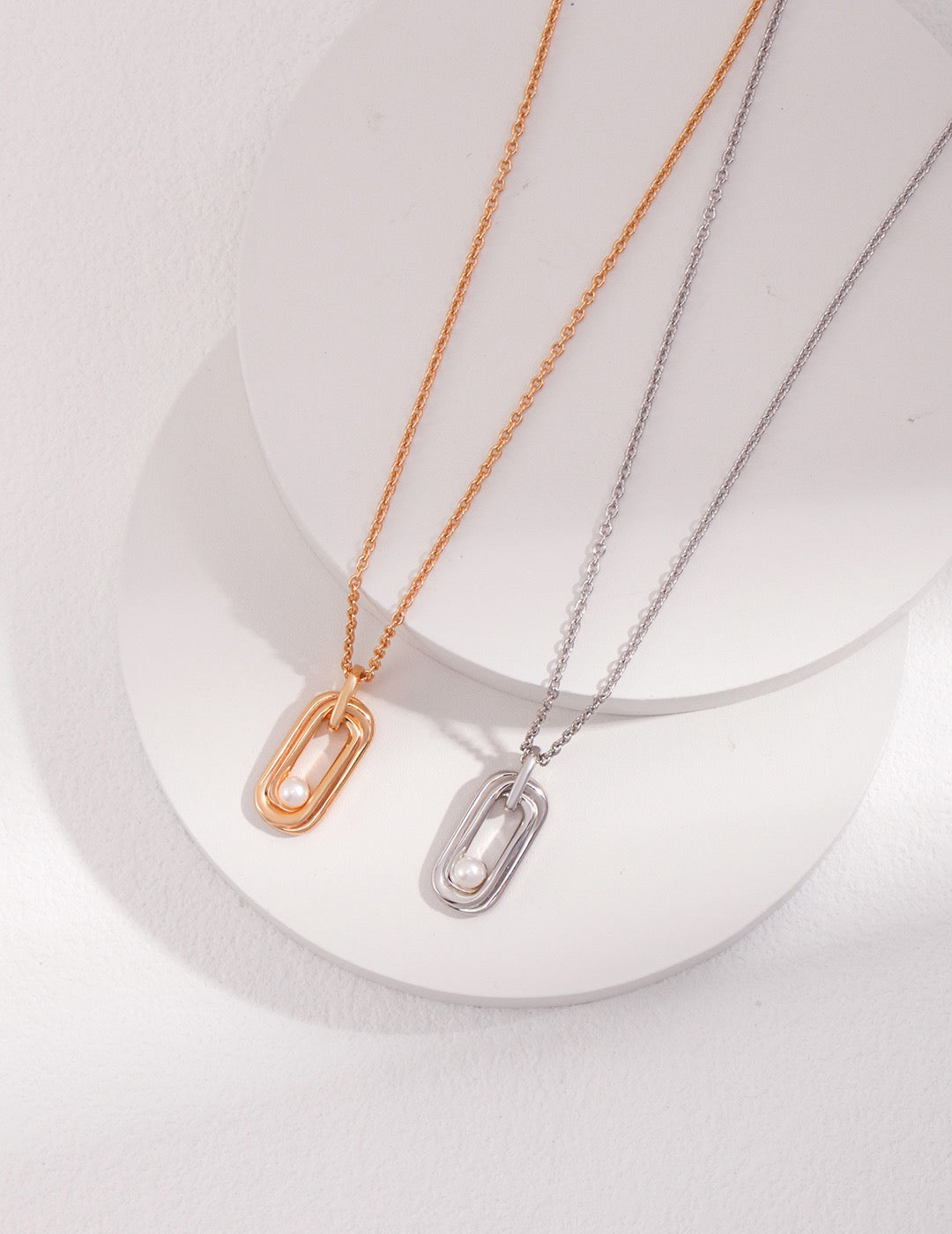 Catherine's Elegance Pearl Necklace
