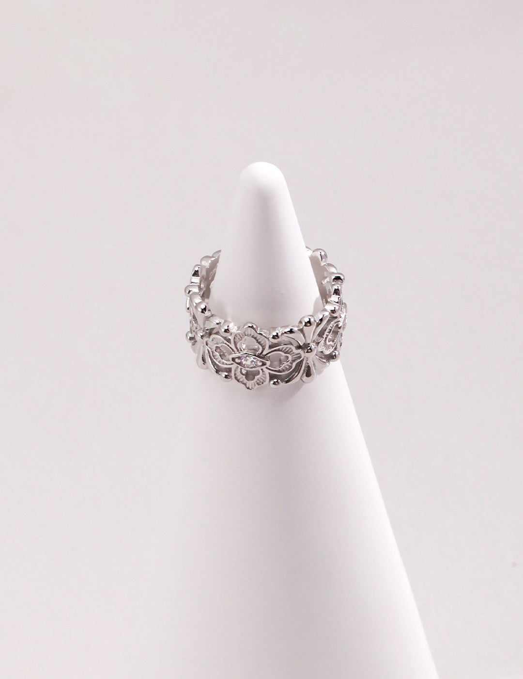 Eternal Glamour Silver Ring