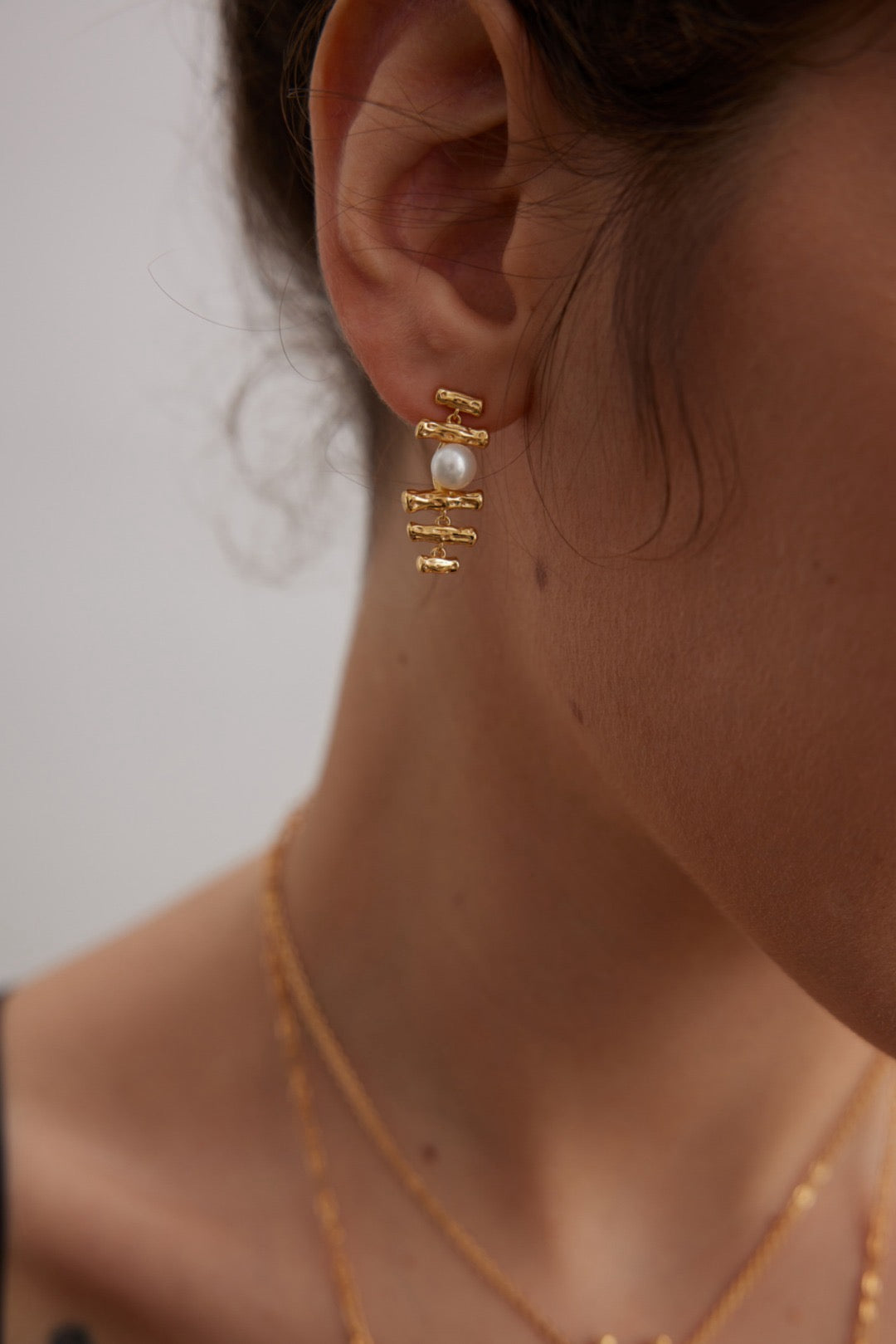 Amelia Pearl Earrings