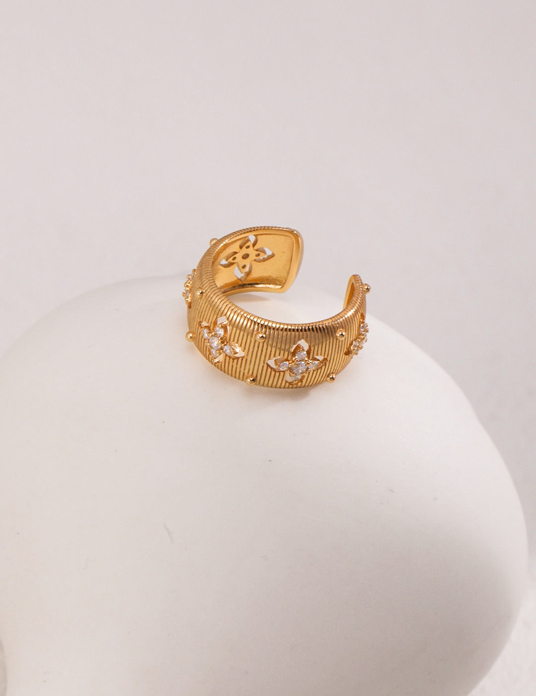 Marissa Classic Ring
