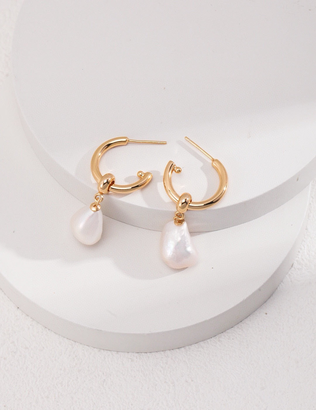 Exquisite Baroque Earrings