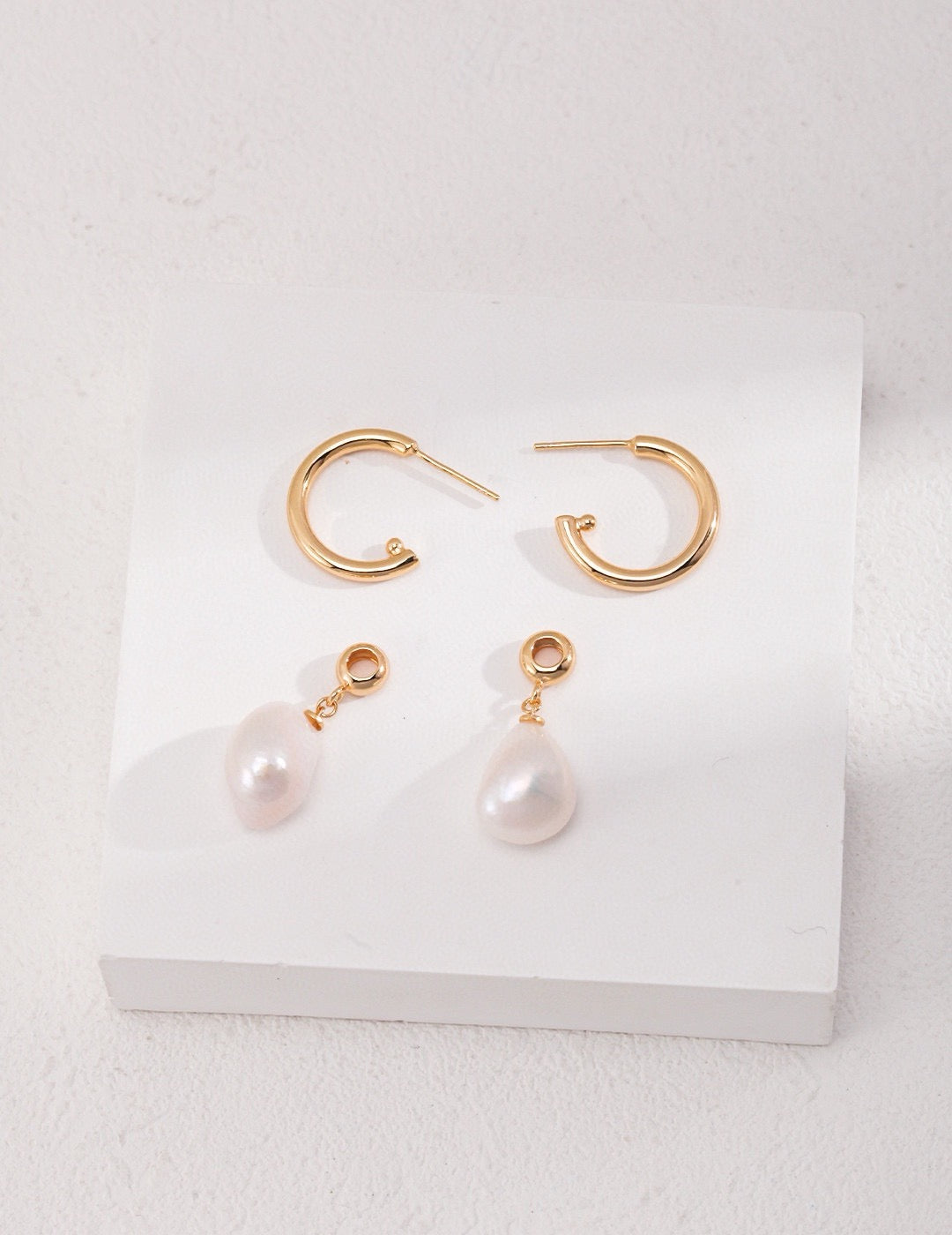 Exquisite Baroque Earrings