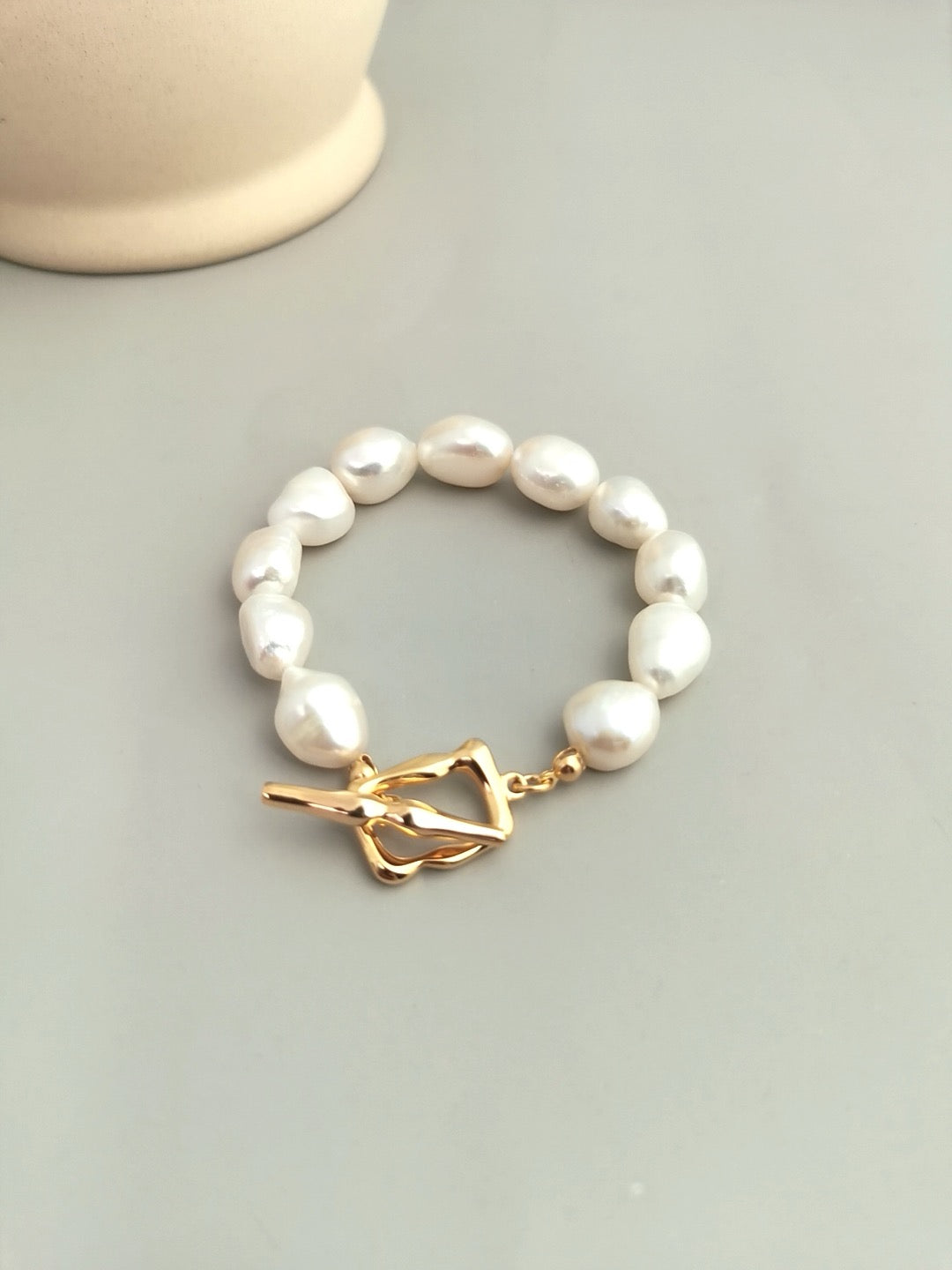 Baroque Elegance Bracelet