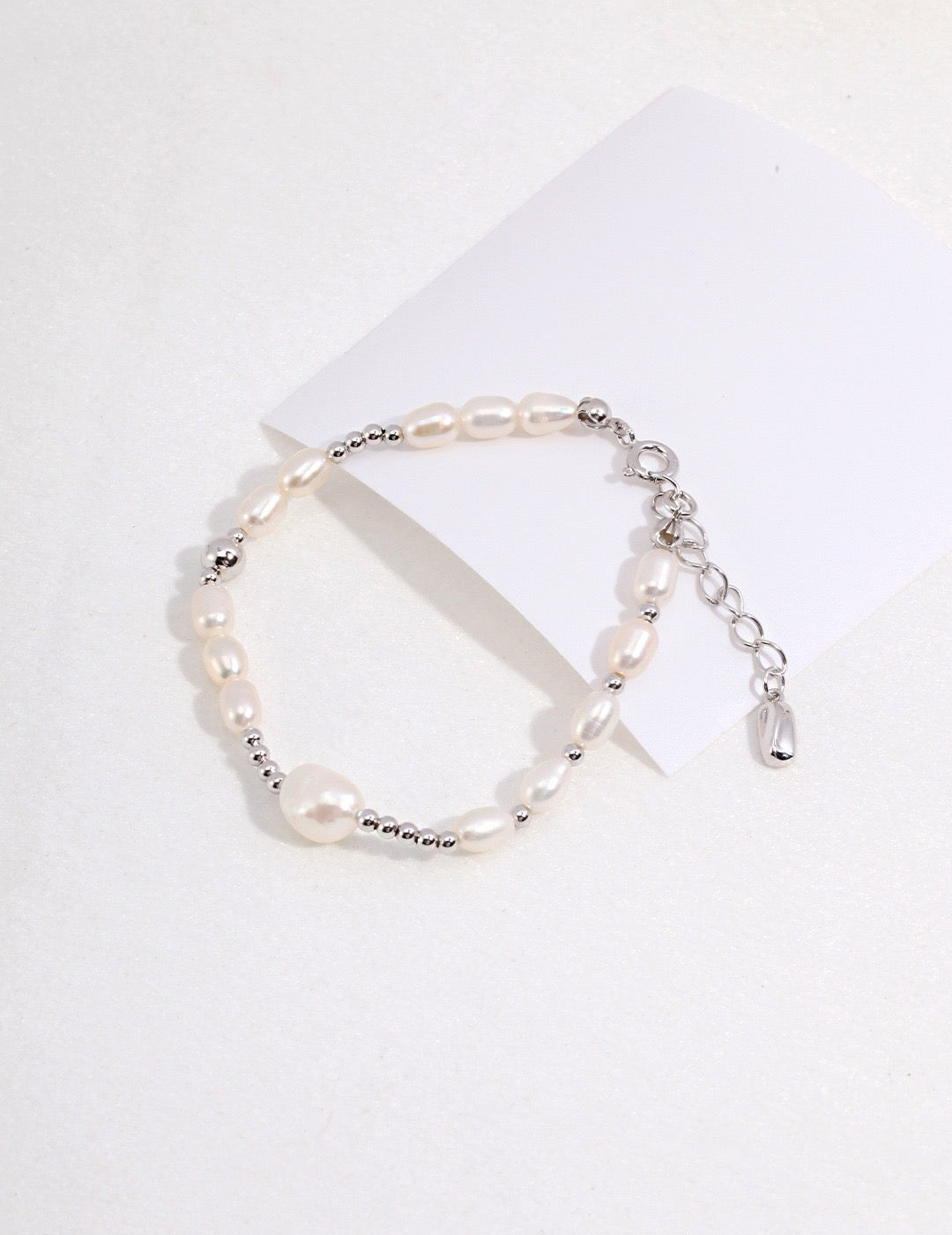 Graceful Harmony Pearl Bracelet