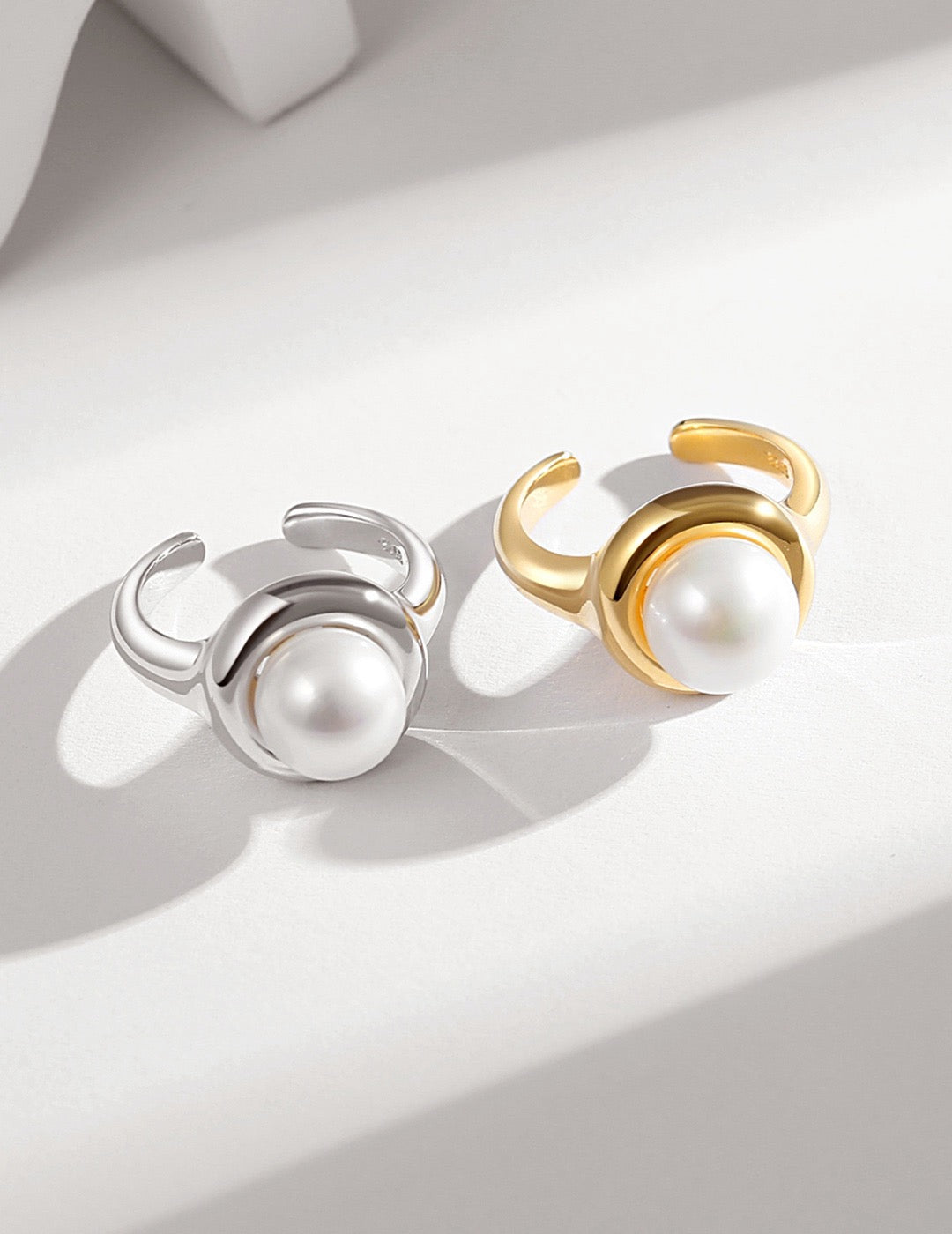 Pearl Essence Adjustable Ring